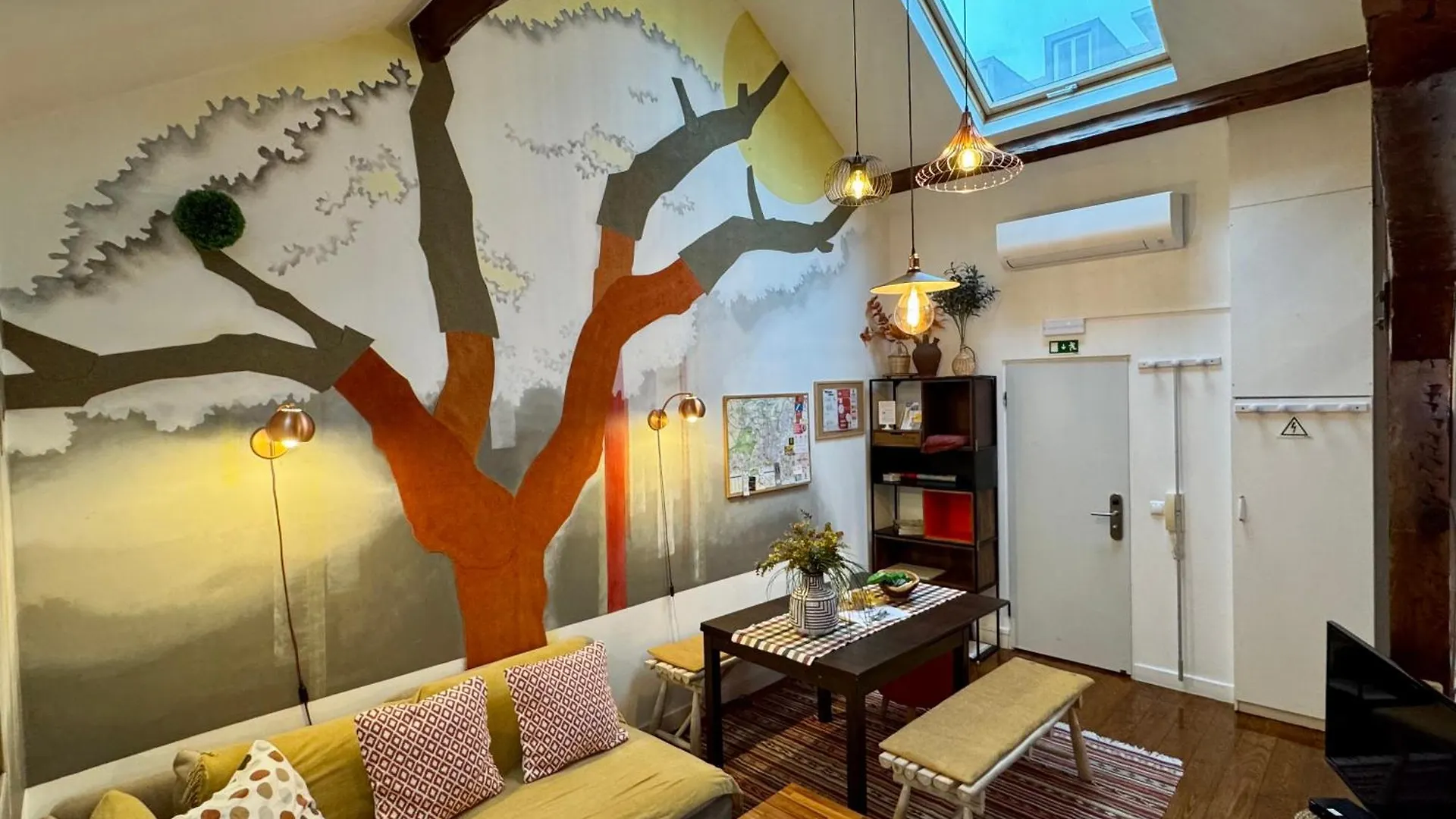 Studios With Mezzanine Rua Da Moeda Apartment Lisbon Portekiz