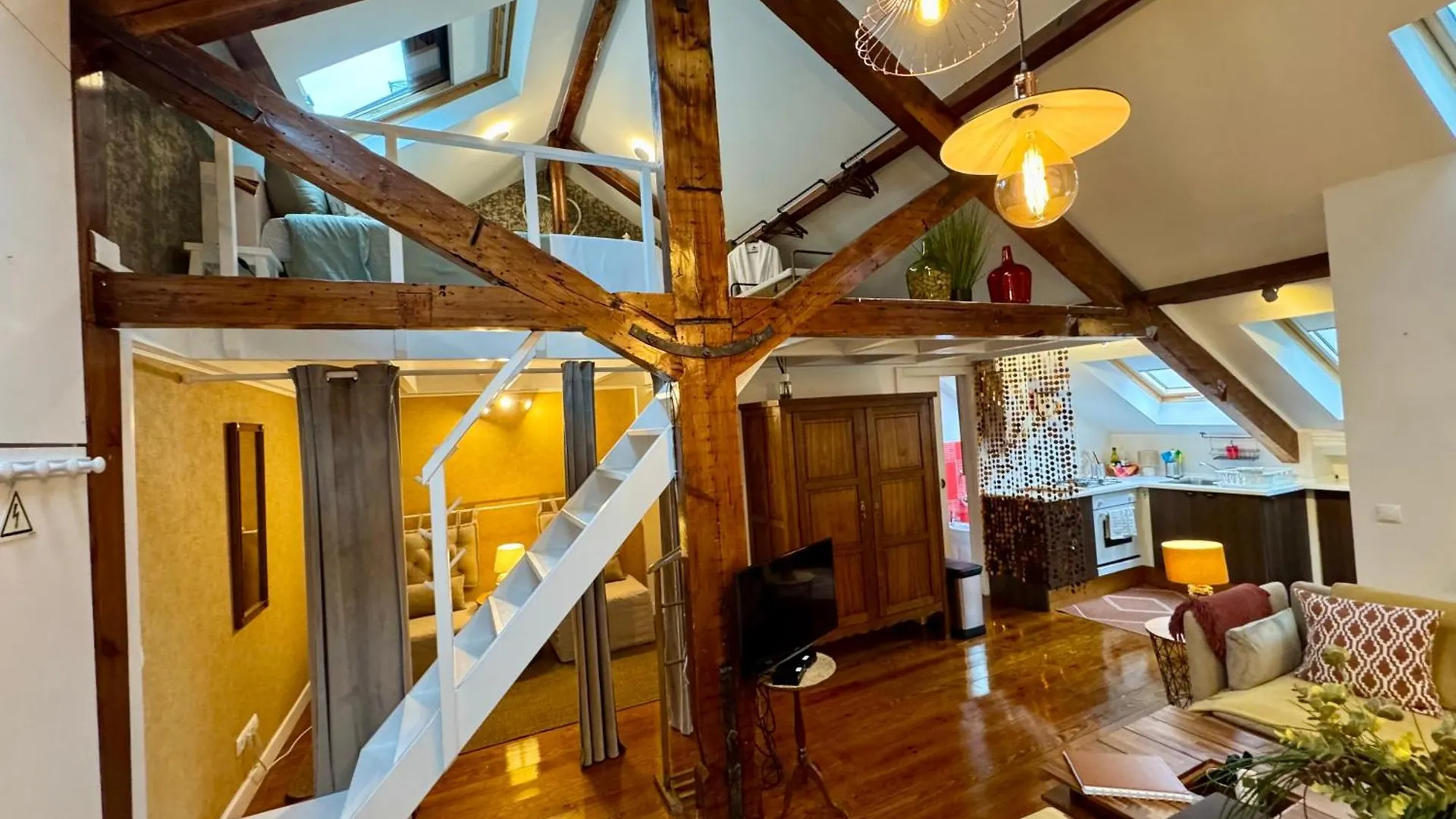 Studios With Mezzanine Rua Da Moeda Apartment Lisbon