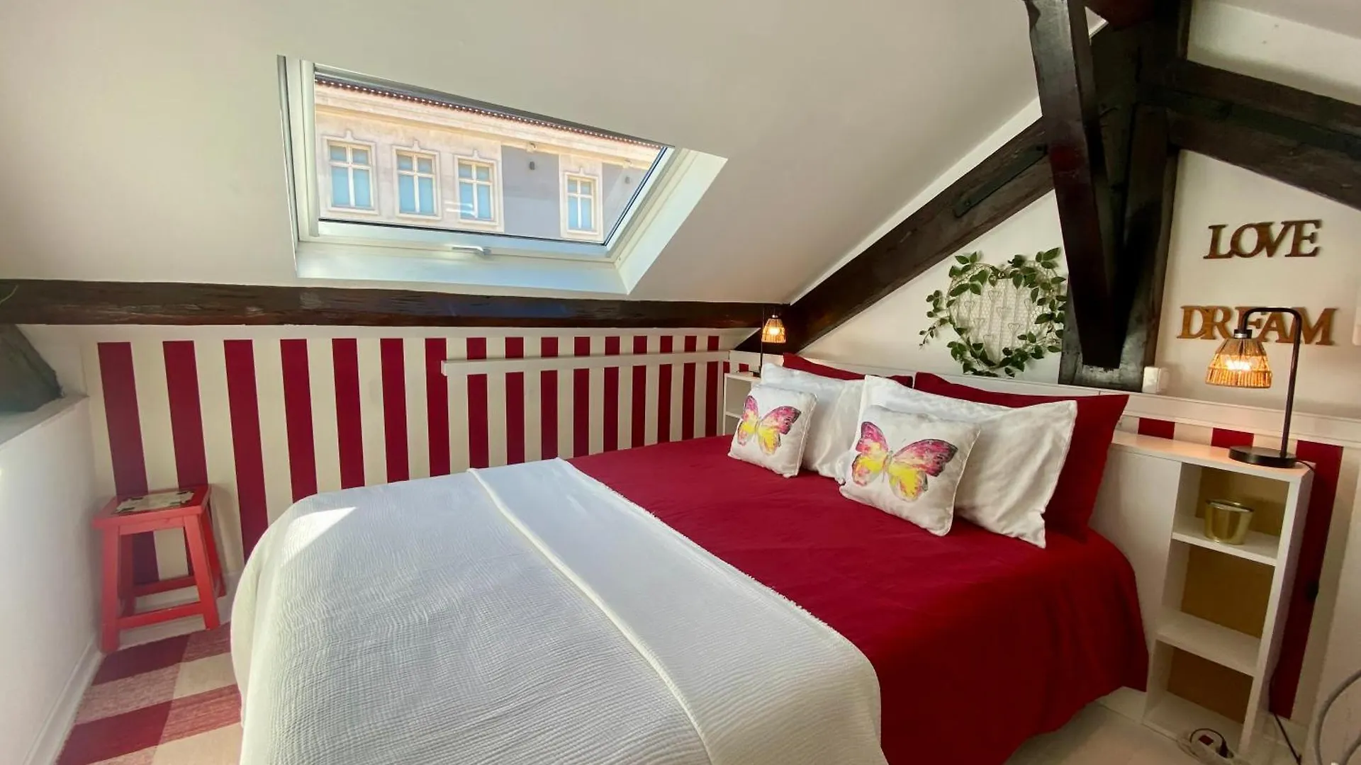 Studios With Mezzanine Rua Da Moeda Apartment Lisbon